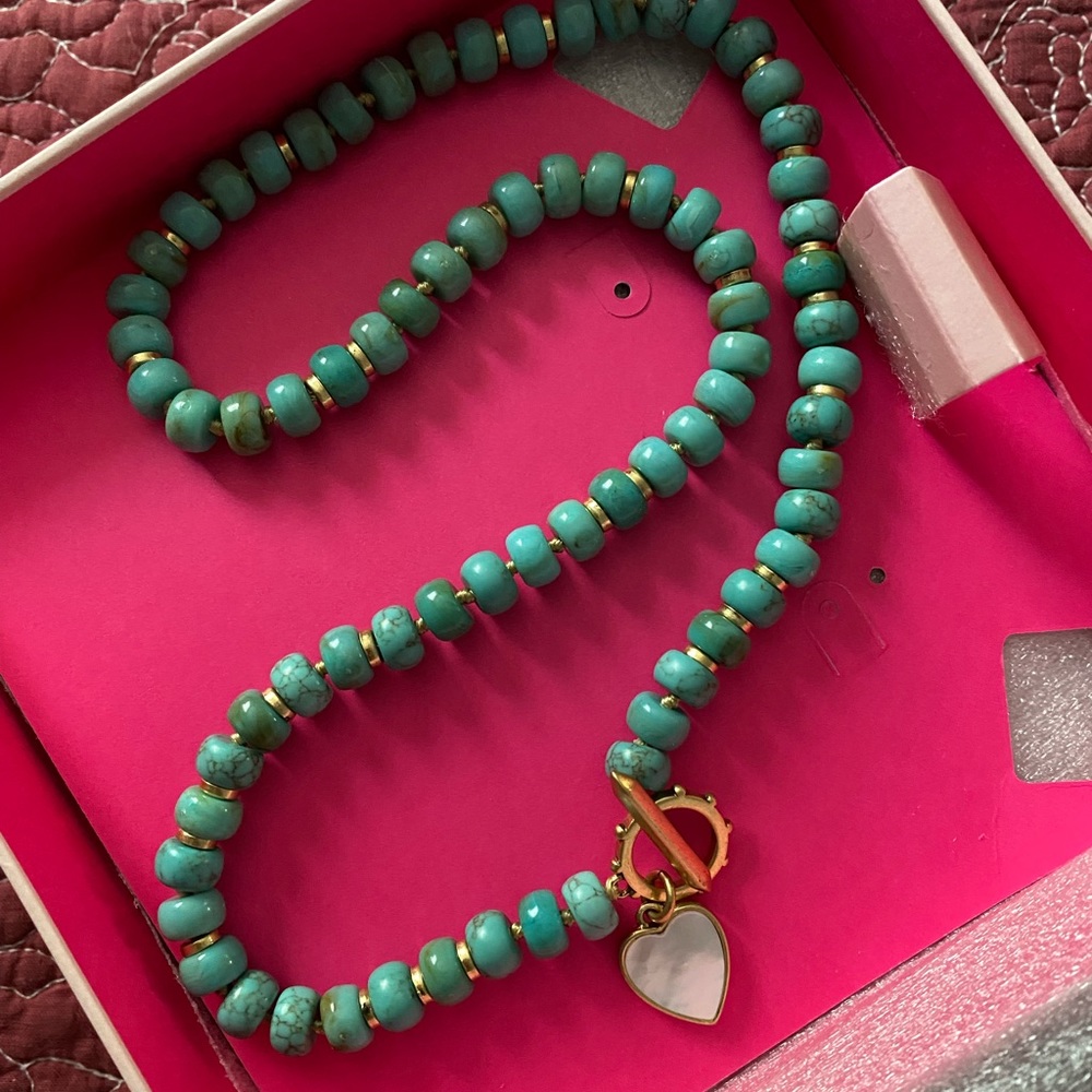 Stella & Dot Modern Bohemian Necklace Heart